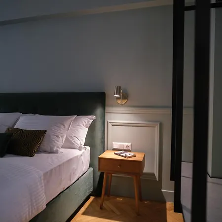 Apart Otel K23 Color *